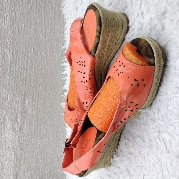 Easy Street Tangerine Faux Leather Cut Out Upper Open Toe Wedged-Heel Espadrille - Picture 1 of 16